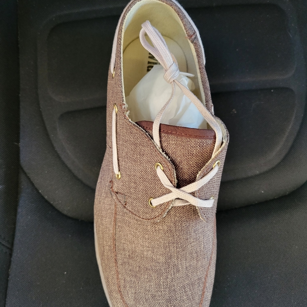 Women's shoes